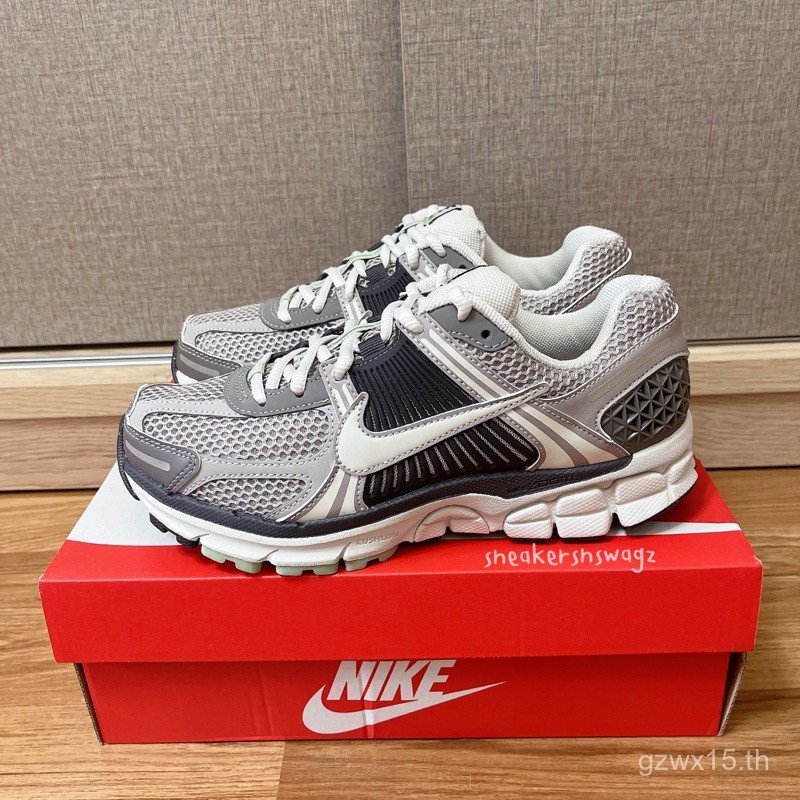 โปรดอ่านก่อนวาง Order.Pre-Order ️ รองเท้า Nike Zoom Vomero 5- (FB8825-001) D9DP