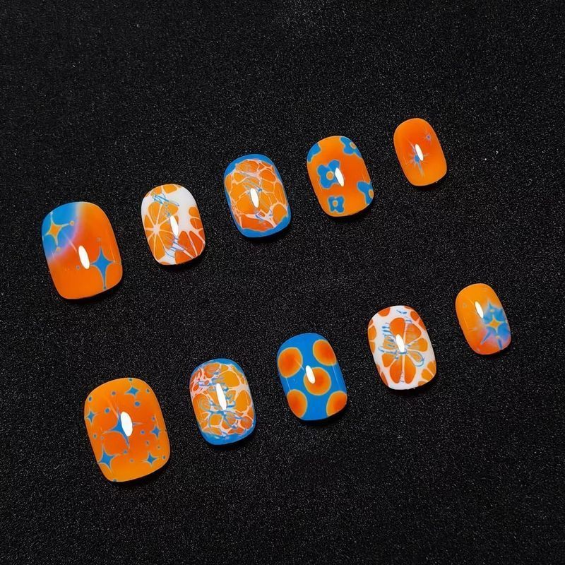 [Orange Blossom Bubble] Orange Tone Fresh Blue White Orange Slices and Stars Vitality and Age-Reduction แพทช์เล็บที่ถอดออกได้กดบนกาวฟรี