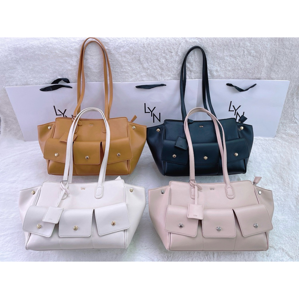 LYN ACCS กระเป๋าผู้หญิง 2025 ใหม่ 3 กระเป๋า กระเป๋าถือขนาดใหญ่ กระเป๋า Doba กระเป๋าสะพายไหล่ กระเป๋า