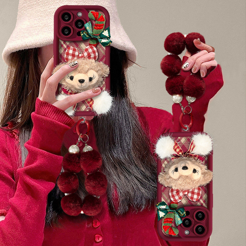 [จัดส่งด่วน] ตุ๊กตาคริสต์มาส Shirley Rose Doll Chain เหมาะสําหรับ Apple 17/16/15/14/13/12ProMax Plus รวมทุกอย่างกันกระแทกน่ารัก