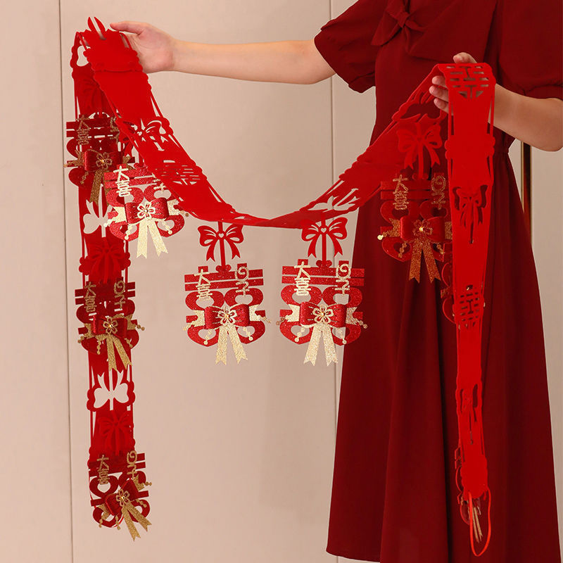 อุปกรณ์จัดงานแต่งงาน [yfE]