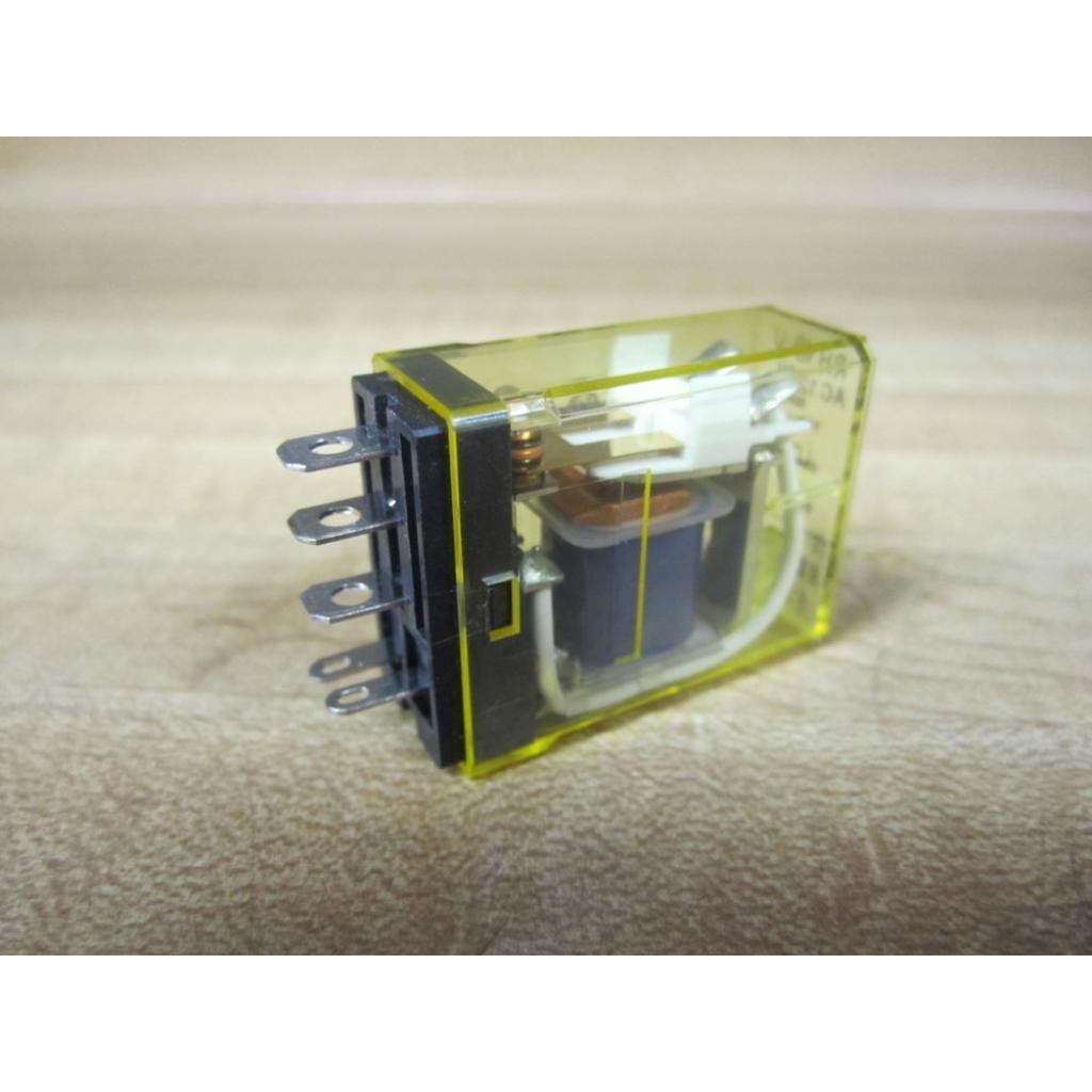 IDEC RH1B-UAC120V POWER RELAY, SPDT, 120VAC, 10A, ปลั๊กใน