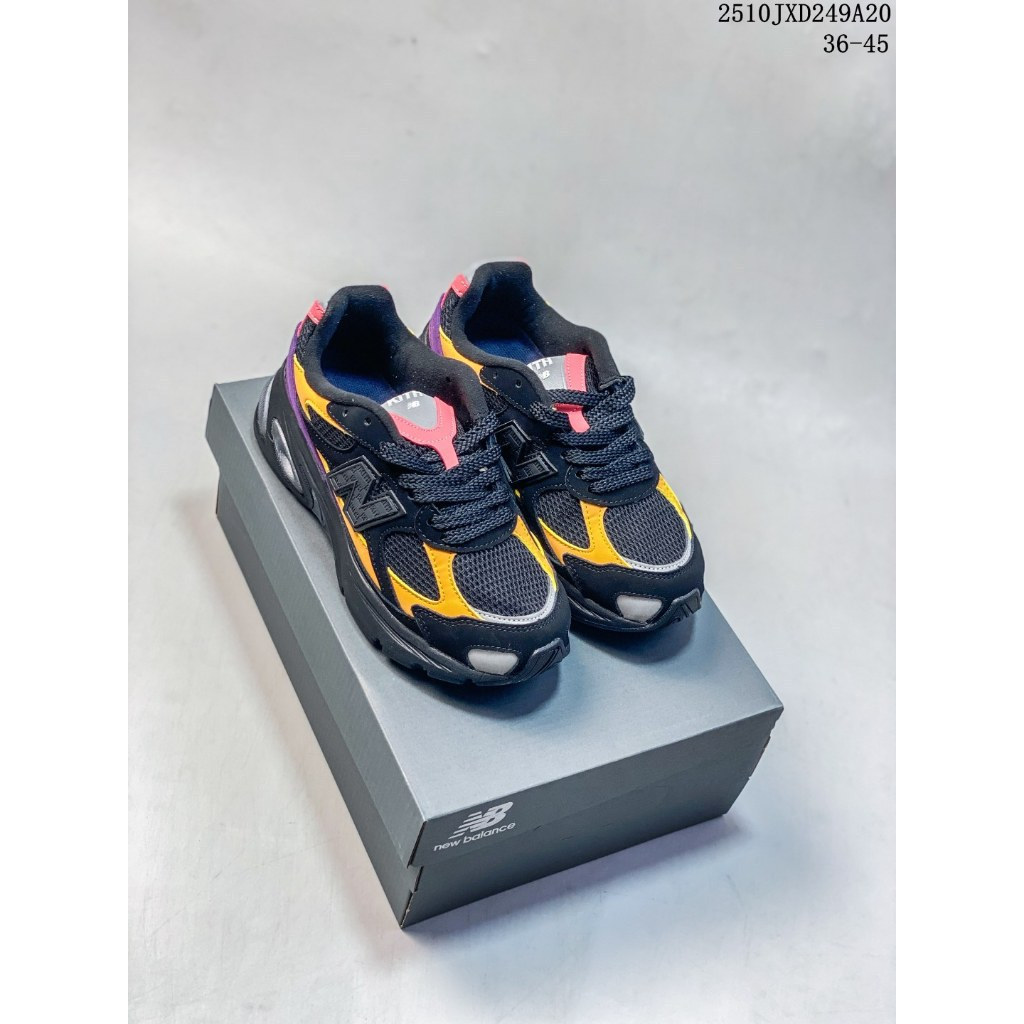 New Balance NB 2010 รองเท้ากีฬาลำลอง สำหรับทั้งผู้ชายและผู้หญิง