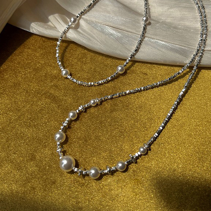 เงินหักหญิงกระดูกไหปลาร้าโซ่สร้อยคอระดับไฮเอนด์การออกแบบมุกแสงหรูหราซอกหนังสือสีแดงเล็กๆน้อยๆมงกุฎ 3