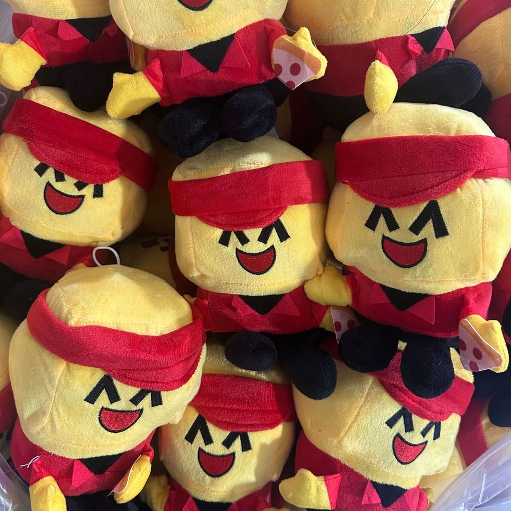 Forsaken Gubby ตุ๊กตาของเล่น Roblox เกมตุ๊กตาตุ๊กตา