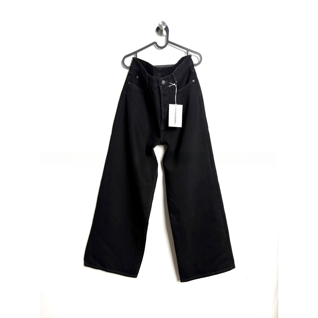 AC 1981M 25Ss Pure Black Soft Jeans