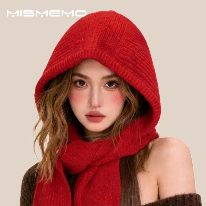 MISMEMO หมวกถักนิตติ้งสีแดงผู้หญิงฤดูใบไม้ร่วงฤดูหนาวปีใหม่ป้องกันหูเอี๊ยมคลุมด้วยผ้าให้ความอบอุ่น Balach Lafa หมวก