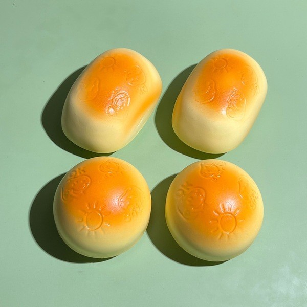 กล่องข้าว snoopy snoopy ของใช้ ช้า สะท้อนกลับ ของเล่น สนูปปี้ กระเป๋าอาหารกลางวันจําลองขนมปังเปียกนุ