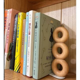 ชั้นวางหนังสือสไตล์ญี่ปุ่น ที่กั้นหนังสือไม้ดีไซน์มินิมอล ใช้ตั้งโต๊ะหนังสือ เก็บหนังสือให้เป็นระเบียบ แต่งบ้านสวย