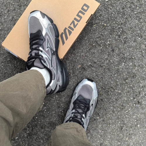 🚚[ของใหม่ แท้100%📍]Mizuno Speed 2K BLACK SILVER ทนทาน ระบายอากาศดี Unisex รองเท้าผ้าใบ รองเท้าวิ่ง ❗️พรี /Size36-45 - รูปที่ 7