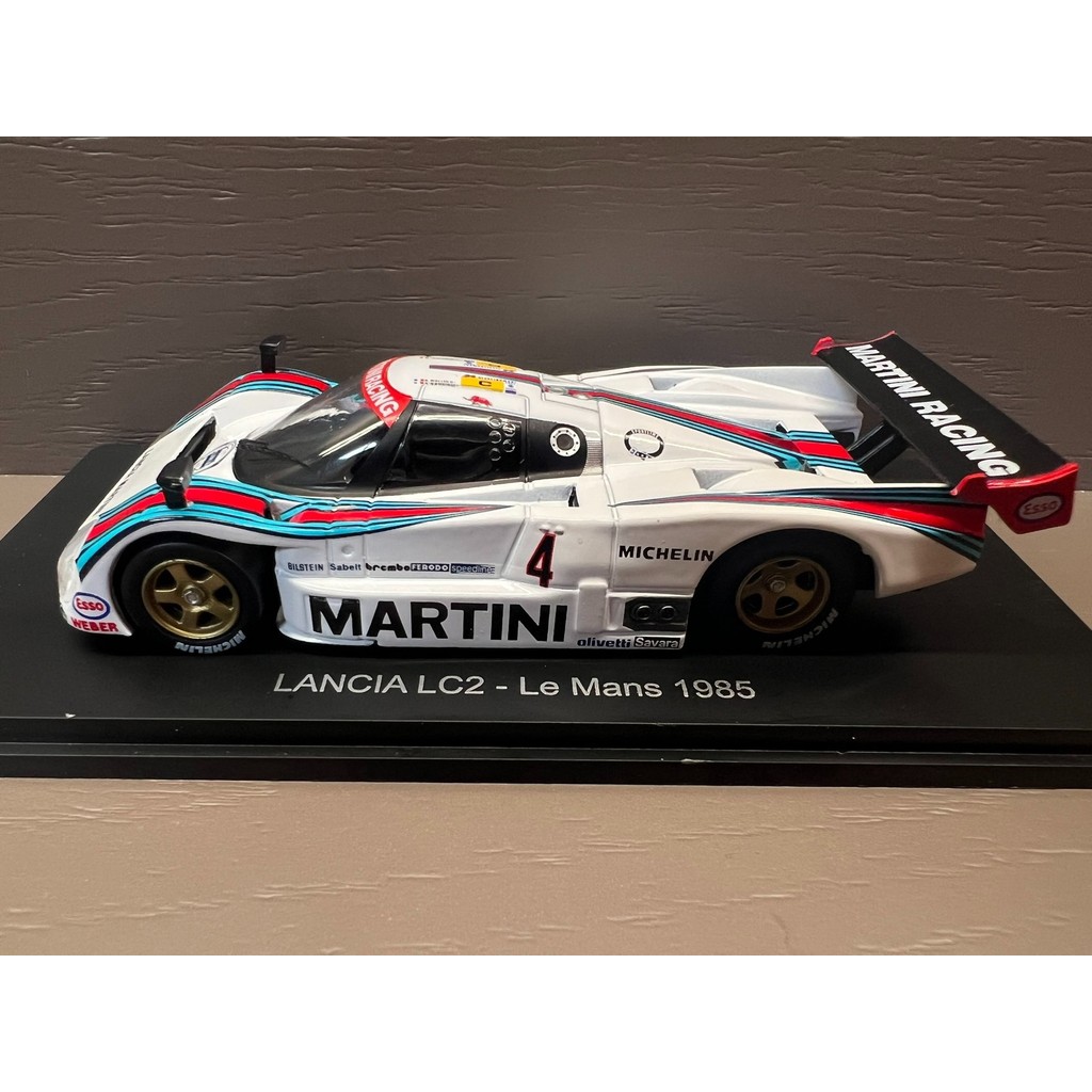 (((จัดส่งด่วนขนส่งอากาศ) จัดส่งข้อบกพร่องที่เสียหายข้อเสนอพิเศษรั่ว Pick-up spark 1: 43 Lancia Motor