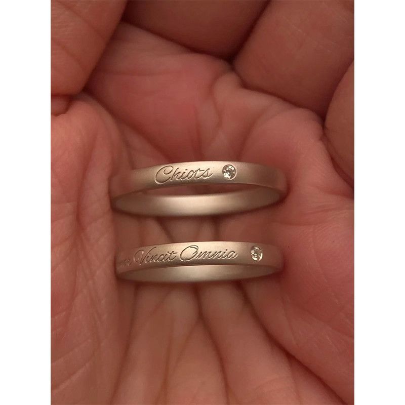 Amor VincitOmnia Amor VincitOmnia Overcome ทุกอย่างเงินสเตอร์ลิง ins คู่สไตล์แหวน Live ปากของขวัญ Am