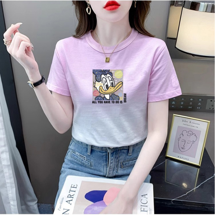 COD Gradient Tie-Dye แฟชั่นรอบคอแขนสั้นเสื้อยืดผู้หญิงฤดูใบไม้ผลิฤดูร้อน 2025 สไตล์ใหม่ครึ่งแขนพิมพ์