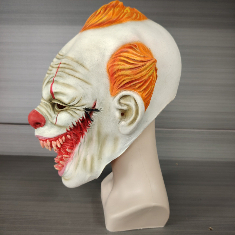 เครื่องมือเทศกาลศักดิ์สิทธิ์ฝาครอบน้ํายางน่าเกลียดกลับไปที่วิญญาณหลอกคอสเพลย์หากินเล่นบ้าน NPC