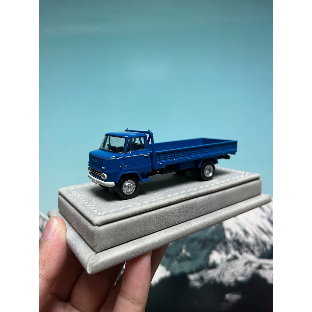 Tlv 80b NISSAN NISSAN 3.5t TRUCK Blue NISSAN 3.5t TRUCK Appearance Self-View ขายไม่คืนเงิน Non-Excha