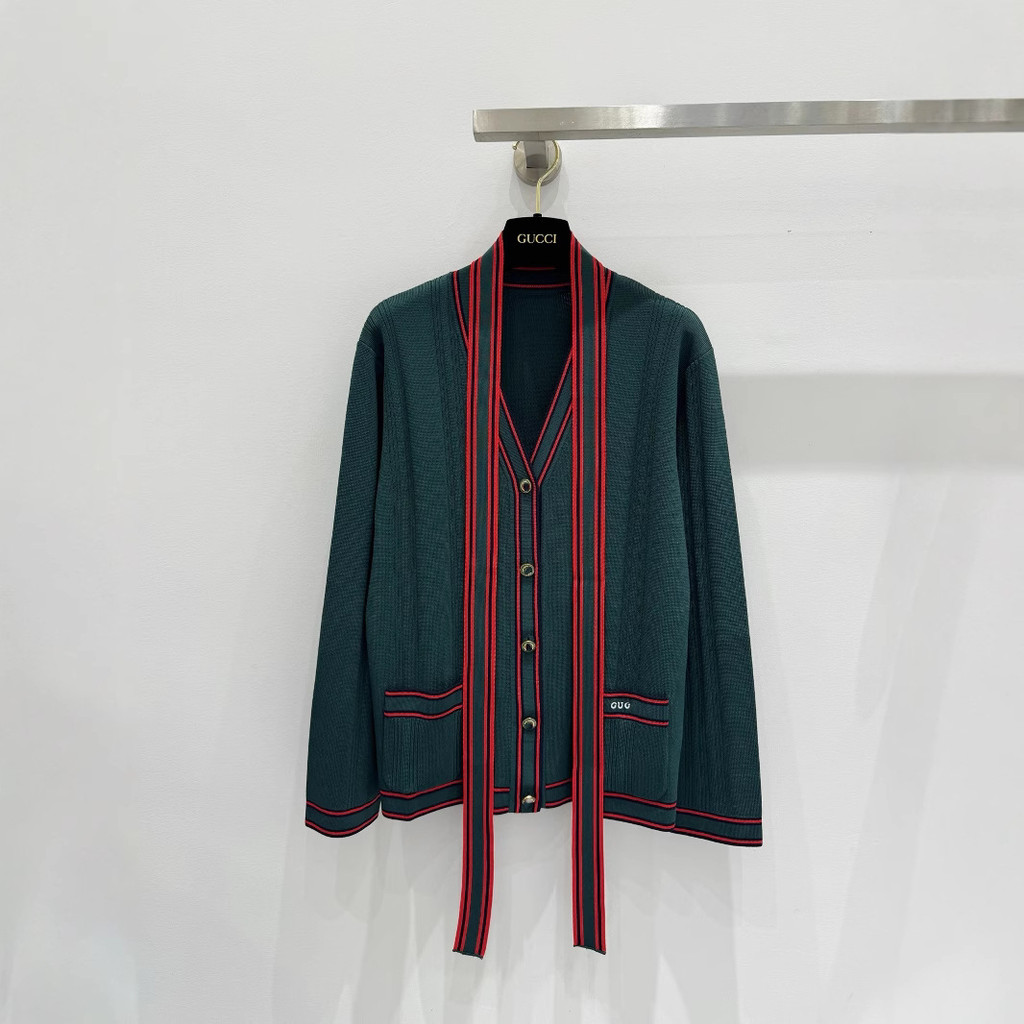 WE9O GU# 2025Summer New Retro Style Color-Block V Single-Breasted Slim Fit Long-Sleeve Knitted Cardi