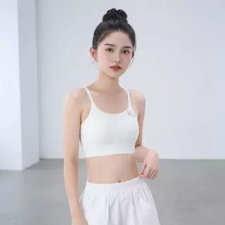 บราเด็กฟองน้ำบาง เย็บติดในตัว ซับในเด็ก ระบายอากาศดี ปรับสายได้ เด็กใส่สบาย ไม่อึดอัด ซับในเด็กอ่อนโยนต่อผิว
