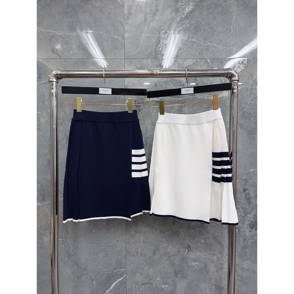 J3GA TB# Short Skirt Women's Summer New Striped Casual Versatile Side Four-Bar Knitted Half Skirt