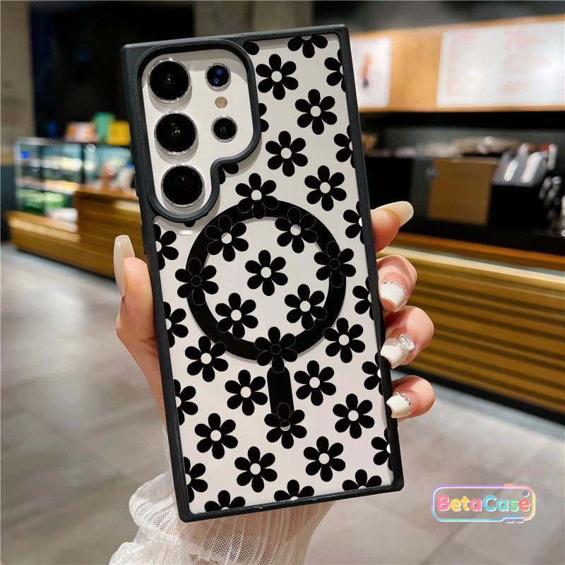 สำหรับ Samsung S26U S25U S24U S23U S22U S26 S26Plus S25Plus S23 เคสมือถือ ลายน่ารัก การ์ตูน สีดำ ลายดอกไม้