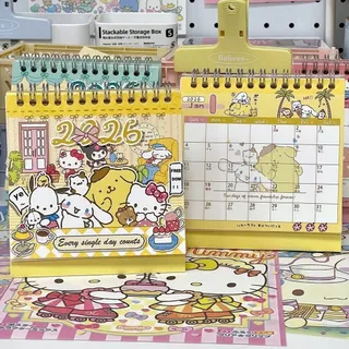 ปฏิทินสุนัข Pacha 2026 Sanrio การ์ตูน ins เครื่องประดับปฏิทินตั้งโต๊ะมูลค่าสูงนักเรียนการพิมพ์กราฟฟิตี