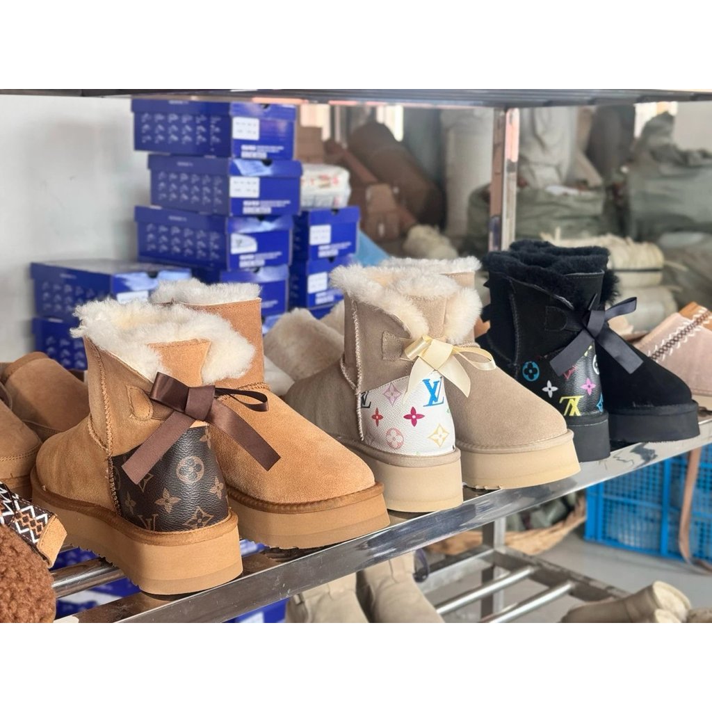 UGG Snow Boots lv Co-Branded Snow Boots ยังไม่ใช้