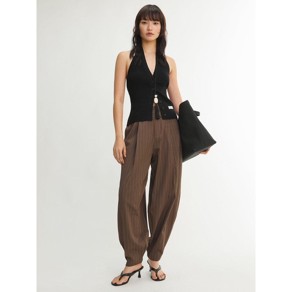 [Pomelo] กางเกงขายาวลายทางทรงบอลลูน / Pinstripe Curved Pants
