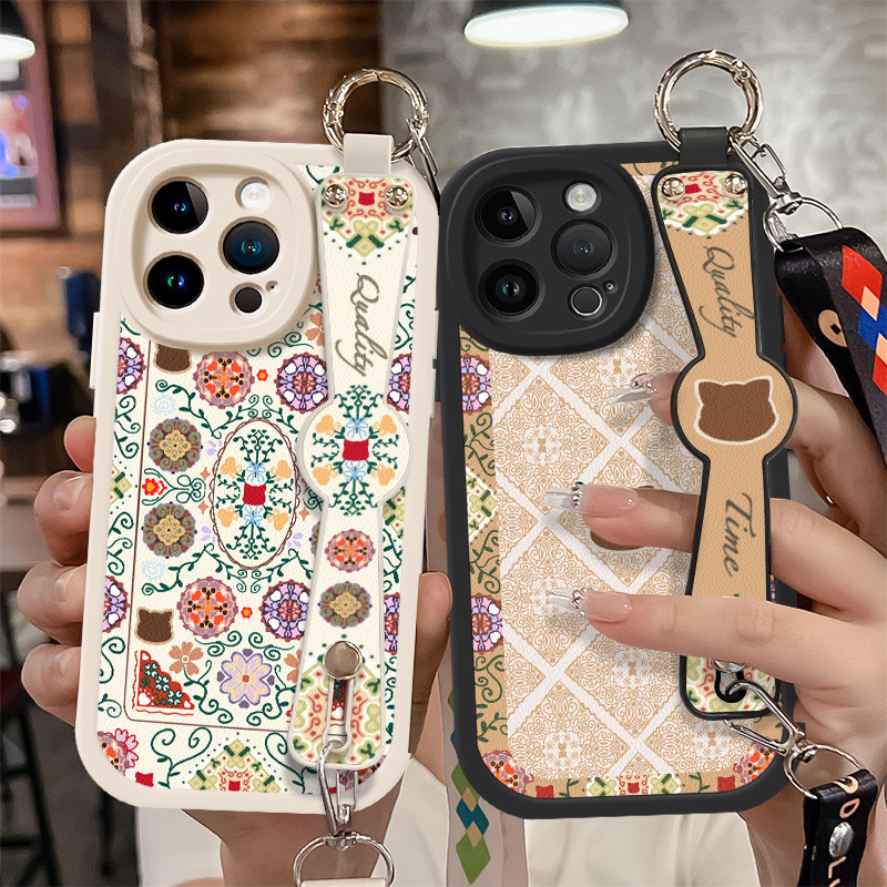 ดอกไม้สไตล์ชาติพันธุ์เหมาะสําหรับiPhone16ProMax Apple 15เคสโทรศัพท์17Proสไตล์ใหม่14 Halterคอ13pmสาย1