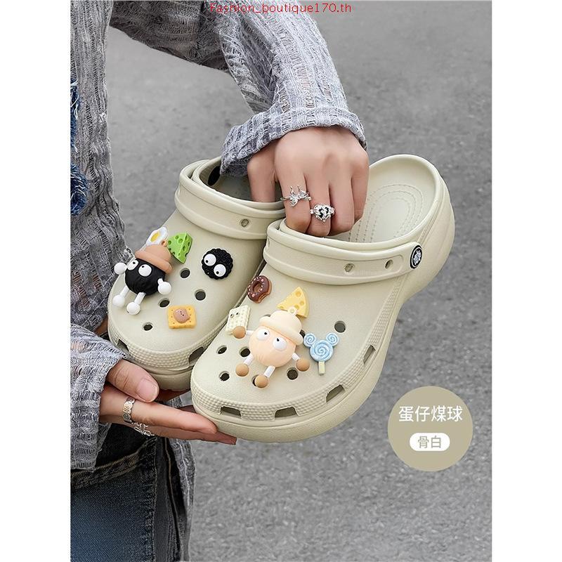 Classic Platform Clog รองเท้าลำลองผู้หญิง 206750-100