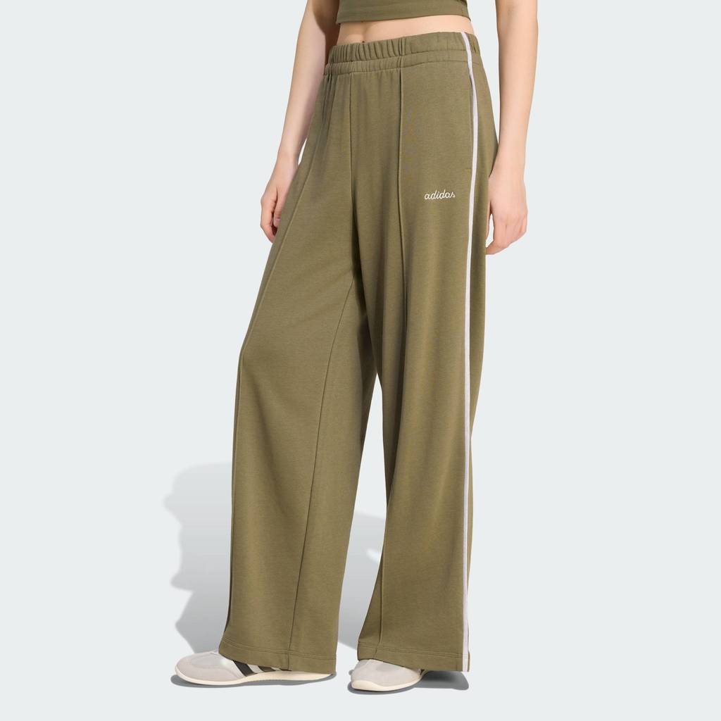 adidas Lifestyle Seasonal Essentials Colourpop Pants with Embroidered Graphic Women Green KV6864