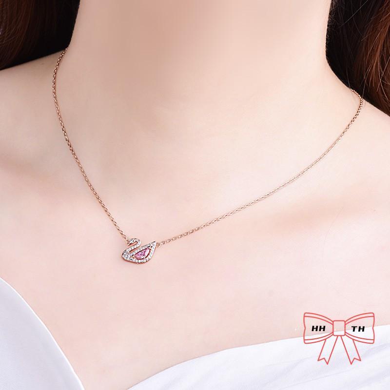 สร้อยคอหงส์กับ Swarovski Element Devil Eye - เครื่องประดับสมาร์ทที่หรูหรา