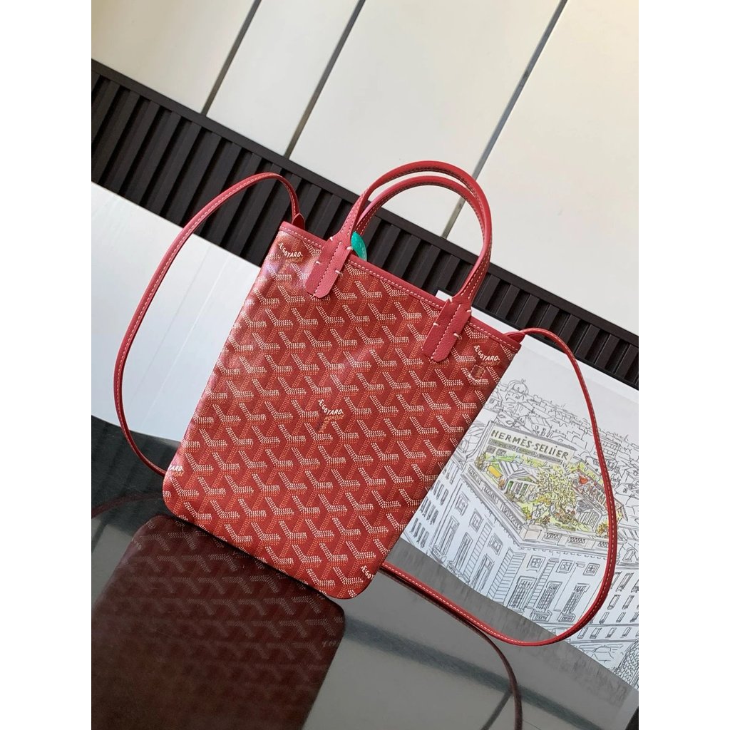 Goyard Poitiers กระเป๋าโท้ทสองสีสองด้าน สะพายข้างได้
