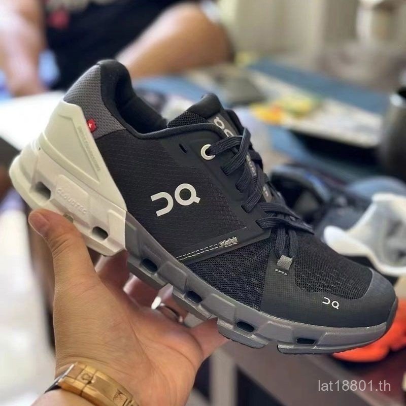 0n Cloud Flyer 4 รองเท้าผ้าใบรองเท้าวิ่งน้ําหนักเบาที่สะดวกสบายรุ่นใหม่ ZPFZ
