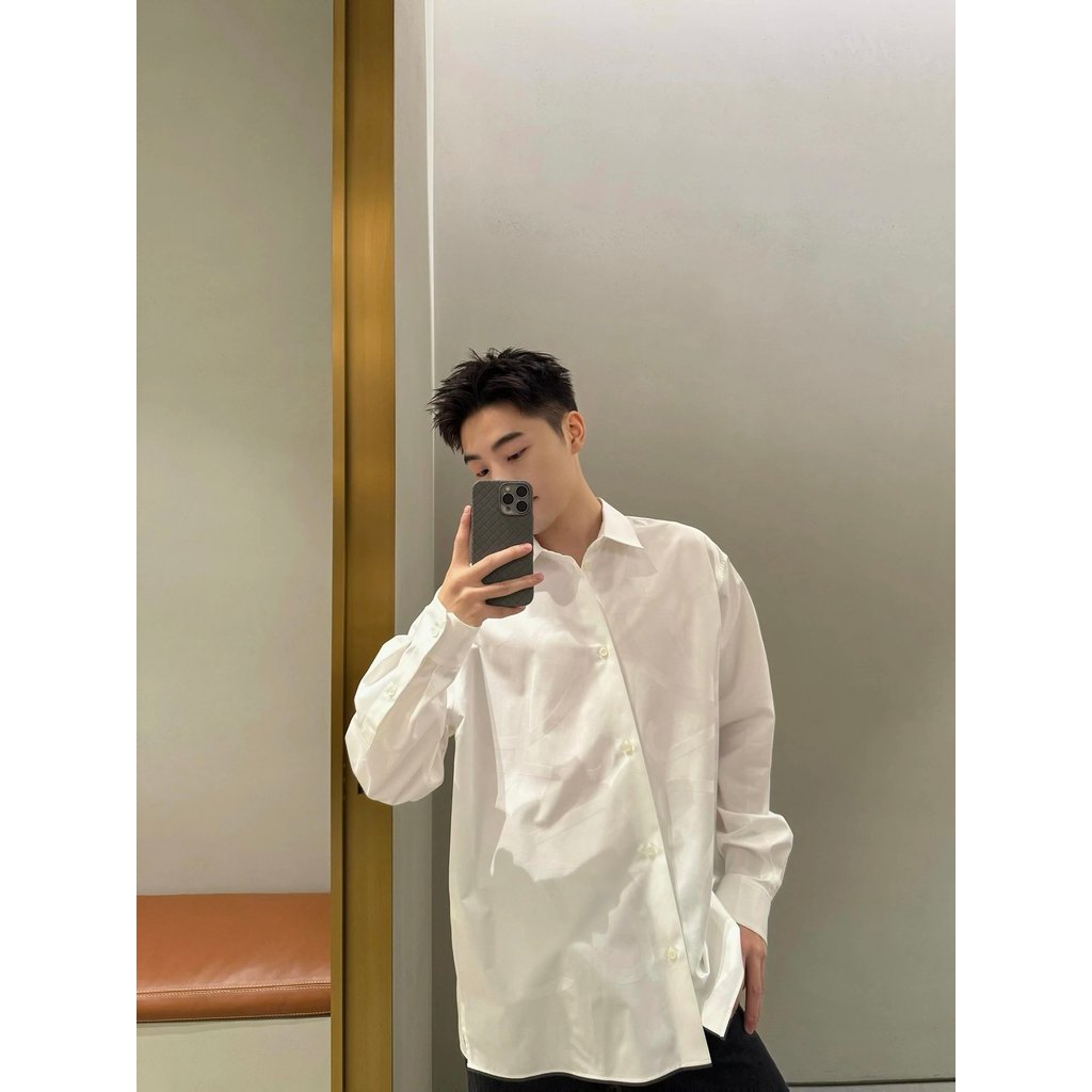 เสื้อเชิ้ตแขนยาวติดกระดุม LOEWE สำหรับทุกเพศ