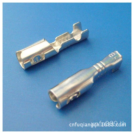 Solder Plated DJ221-4A ซ็อกเก็ตกลมที่สมบูรณ์รถ 4A Connector ประเภทตัวเชื่อมต่อ Terminal Connector Te