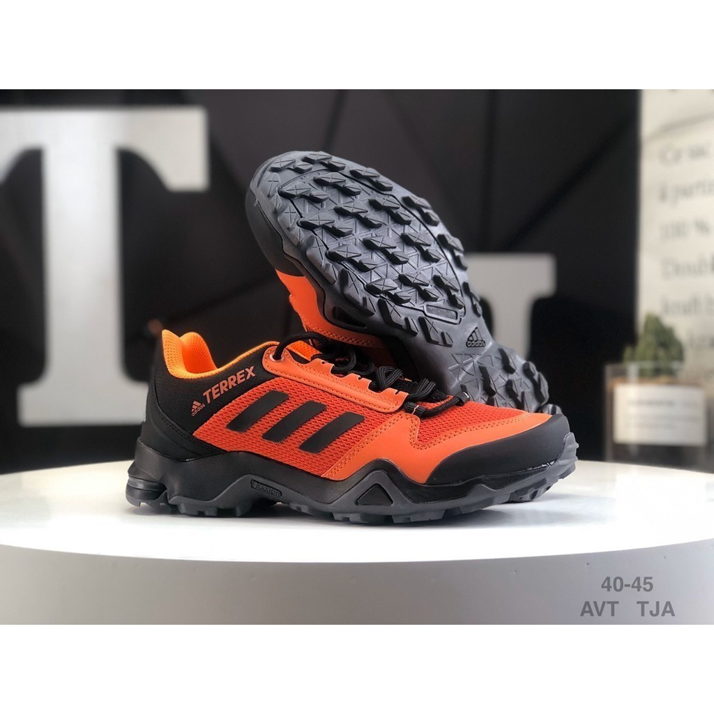 รองเท้าผ้าใบเดินป่าผู้ชาย Adidas Terrex AX4 ดั้งเดิม