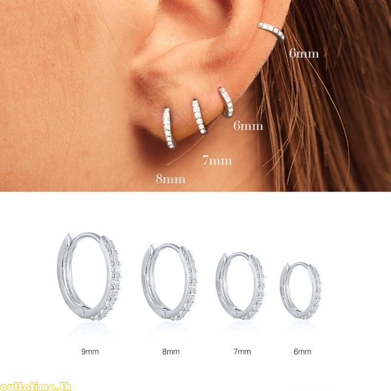 Time Dazzling Zirconia Circle Hoops Hoops ต่างหูบานพับ Huggie สําหรับสวมใส่ทุกวัน