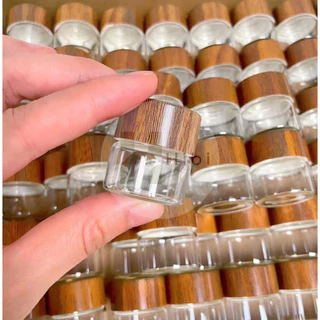 ขวดแก้วจิ๋ว10ml , 30ml ขวดแก้วฝาลายไม้ สไตล์มินิมอลญี่ปุ่น เหมาะสำหรับเครื่องปรุง ใบชา พริก เครื่องครัว