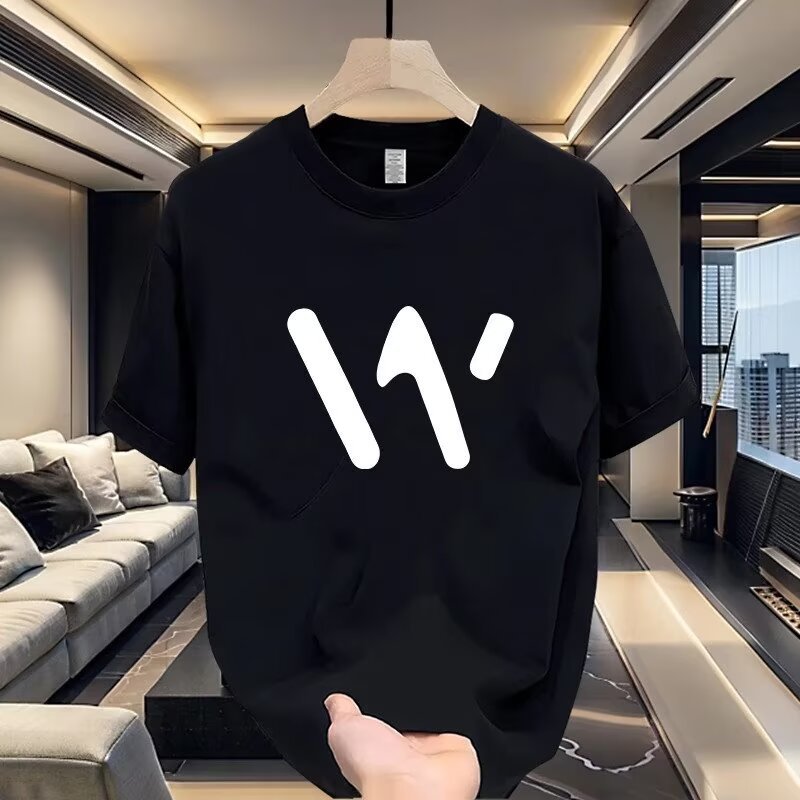 20262025เสื้อยืดแขนสั้นสไตล์ใหม่ผู้ชาย ins Street Wear ยุโรปอเมริกันสไตล์ฮิปฮอปรอบคอ Bottoming เสื้อ