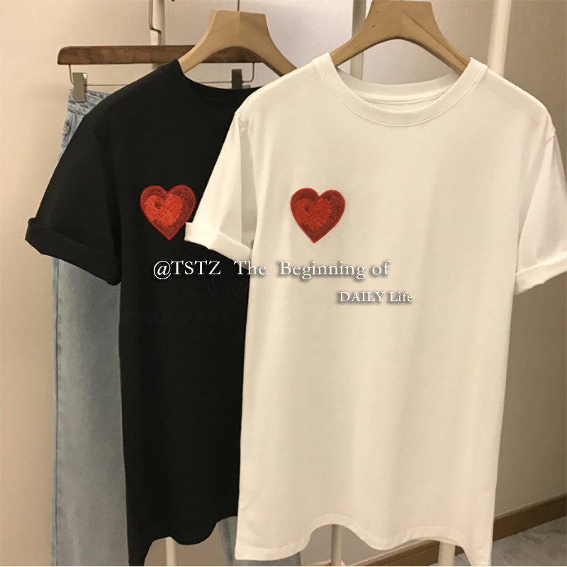 COD เสื้อยืดคอกลมผู้หญิงแขนสั้น 2024 ฤดูร้อนสไตล์ใหม่ออกแบบพิมพ์ Casual All-Match ครึ่งแขน ins อินเท