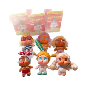 Pop Mart CRYBABY Crying Baby Vacation Mode On Series ตุ๊กตาไวนิลจี้ของขวัญกล่องลึกลับ