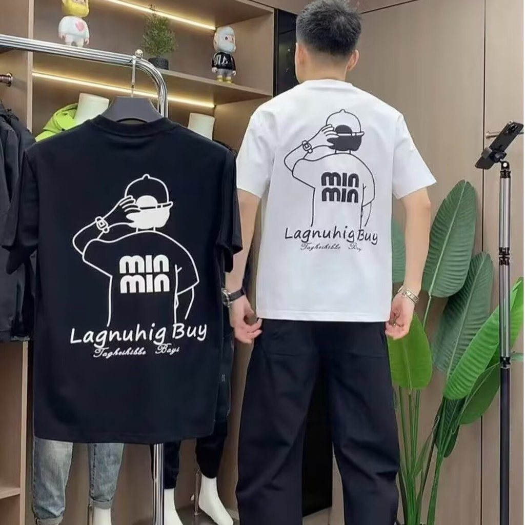 20262025ฤดูร้อนสไตล์ใหม่ผู้ชายอินเทรนด์หล่อแขนสั้นเสื้อยืดสินค้ายุโรปเฉพาะพิมพ์รอบคอสลิมฟิตทุกการแข่