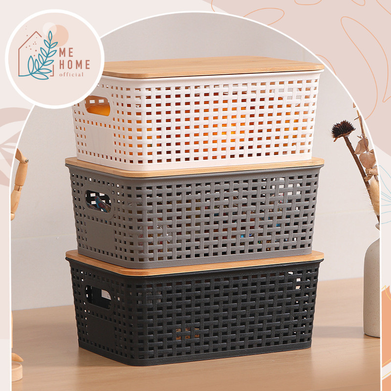 ตะกร้าพลาสติกมีรู+ฝาไม้ไผ่ กล่องเก็บของฝาไม้ มินิมอล ซ้อนเก็บได้ จัดบ้านให้เป็นระเบียบ กล่องเก็บของพลาสติกสาน