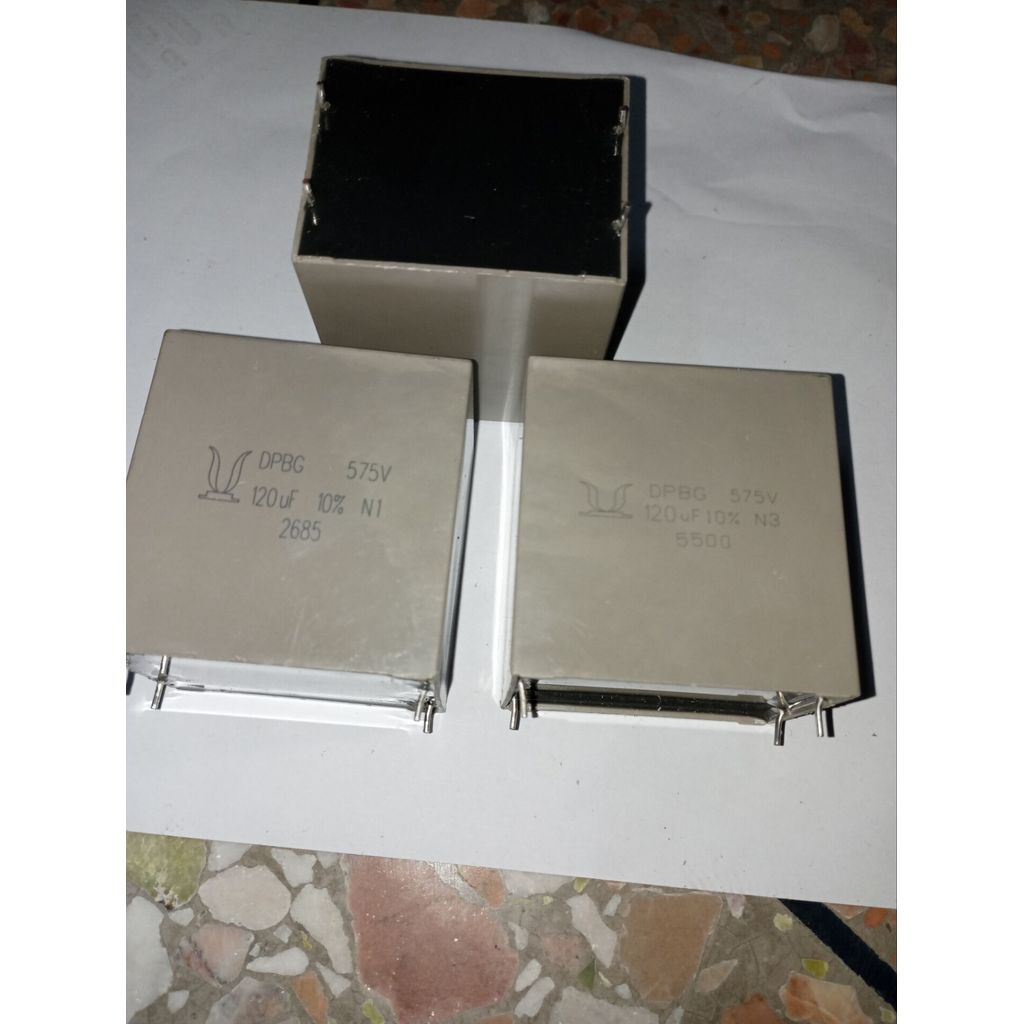 ตัวเก็บประจุฟิล์ม 100UF 800V 95UF 600V100UF ใหม่ Energy Storage Energy Reverse Transform Platinum Ma