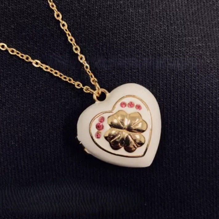 Anime merchandise <รหัส Geass: Lelouch of the Rebellion> สร้อยคอ R2 Lelouch โชคเกอร์การ์ตูนจี้เปิดรู