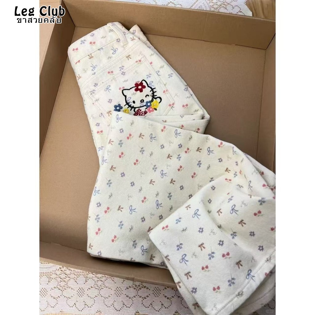 Fast shipping! Summer New Large Size Simple Lazy Floral Kitty Embroidered Jeans for Women
