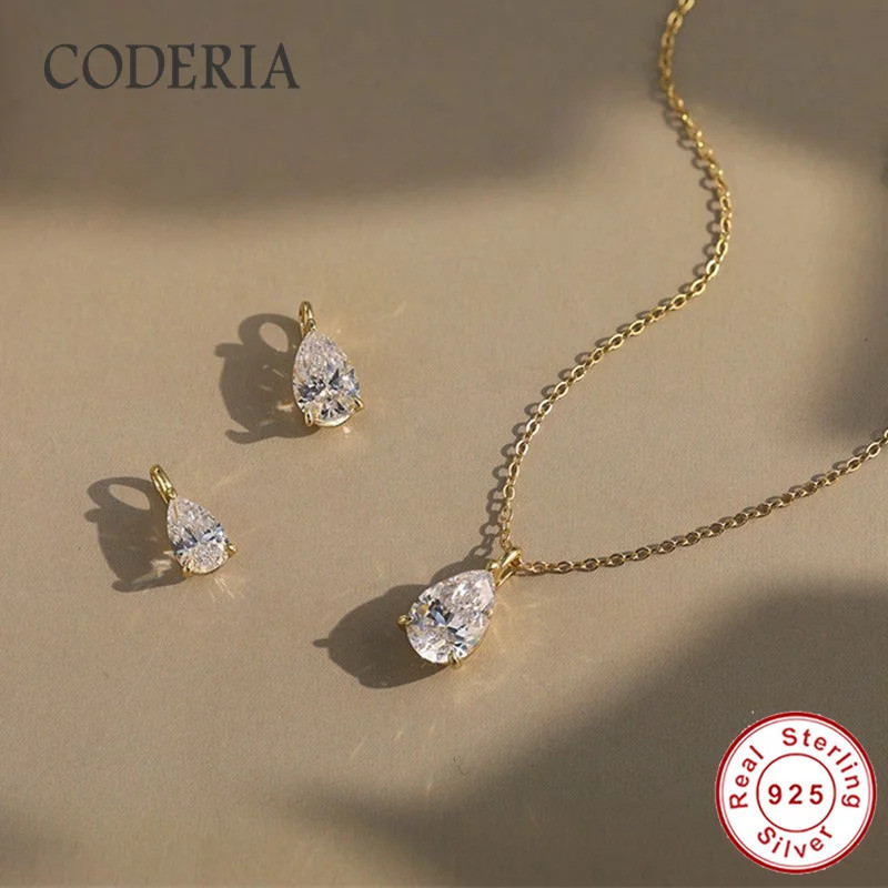 ได้รับการรับรอง 1CT 1.5CT 2CT Pear Cut D VVS1 Moissanite สร้อยคอผู้หญิง 18k Gold Plated เครื่องประดั