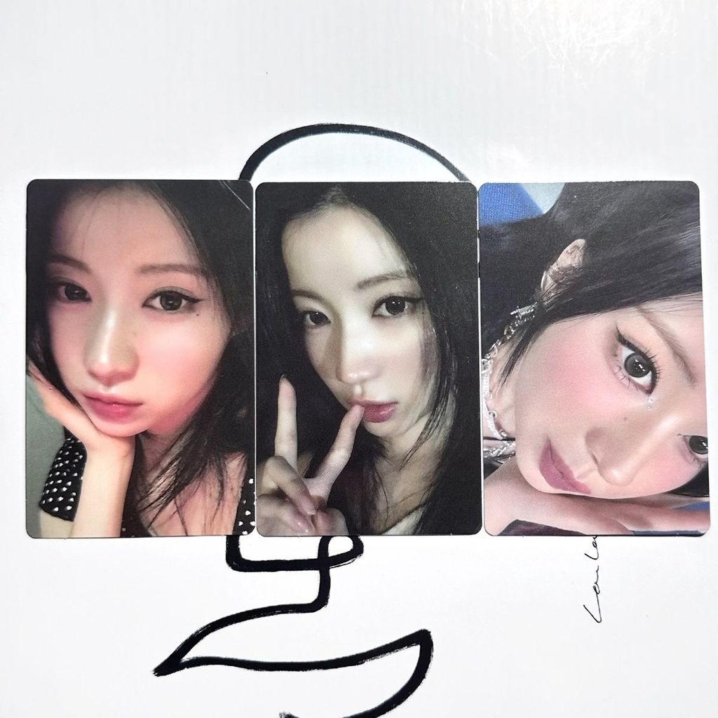 ของแท้ babymonster การ์ดนิทรรศการรายสัปดาห์ Hong Kong รุ่น ABC ASA RUKA