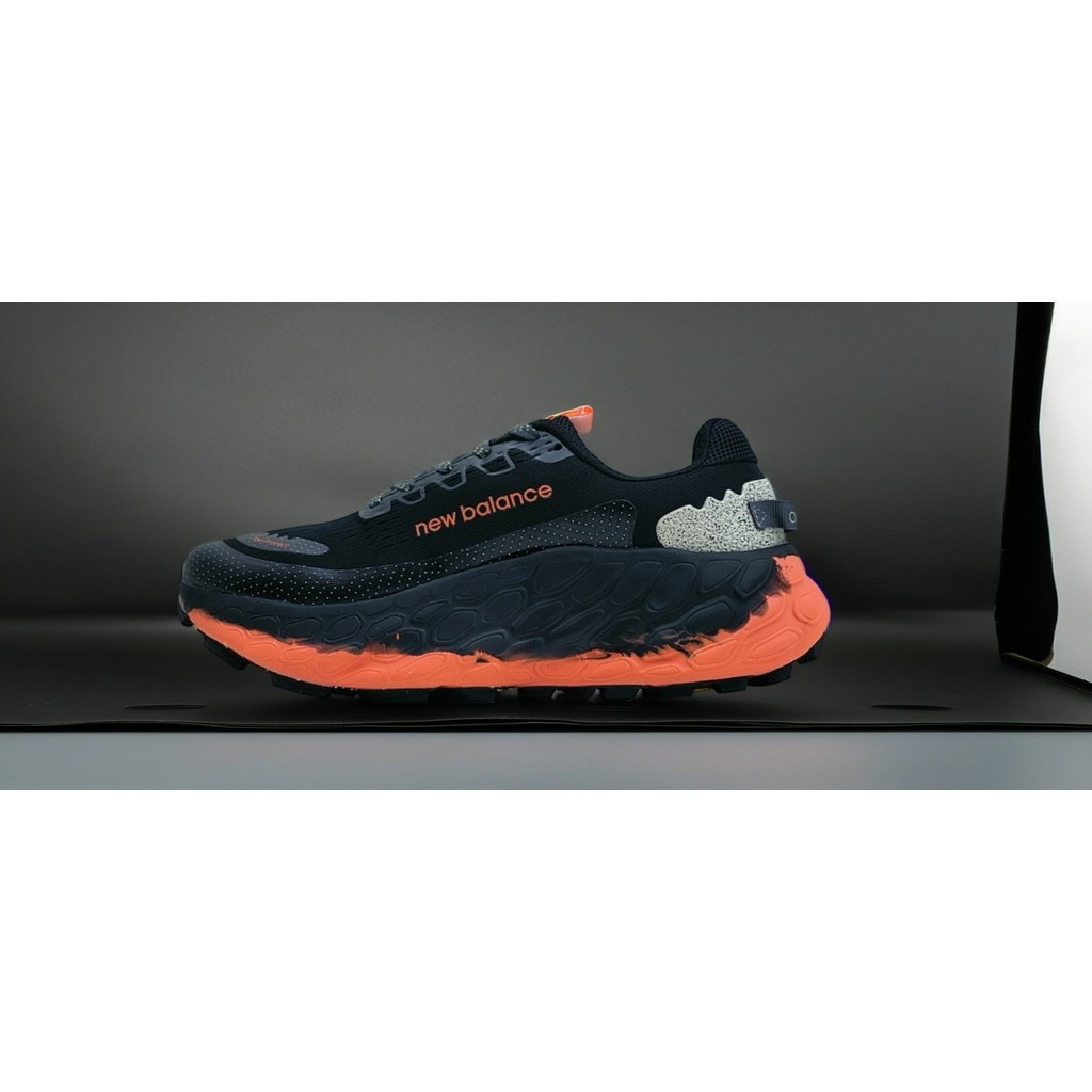 รองเท้าวิ่ง X More Trail v3 EH5J