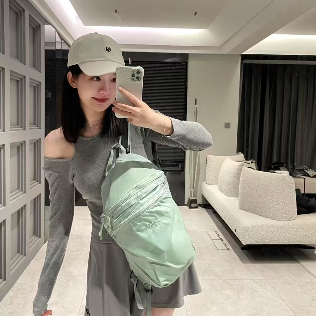 กระเป๋าเป้สะพายหลังน้ำหนักเบาที่สุด Heliad15L กันน้ำ สำหรับกีฬากลางแจ้ง ปีนเขา และขี่จักรยาน