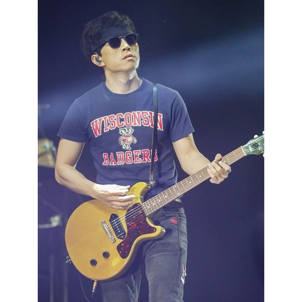 [มีสินค้าในสต็อก] เสื้อยืดแขนสั้นสไตล์เดียวกับงานเทศกาลดนตรี Zhao Lei Quzhou Huluguo สำหรับผู้ชายและ